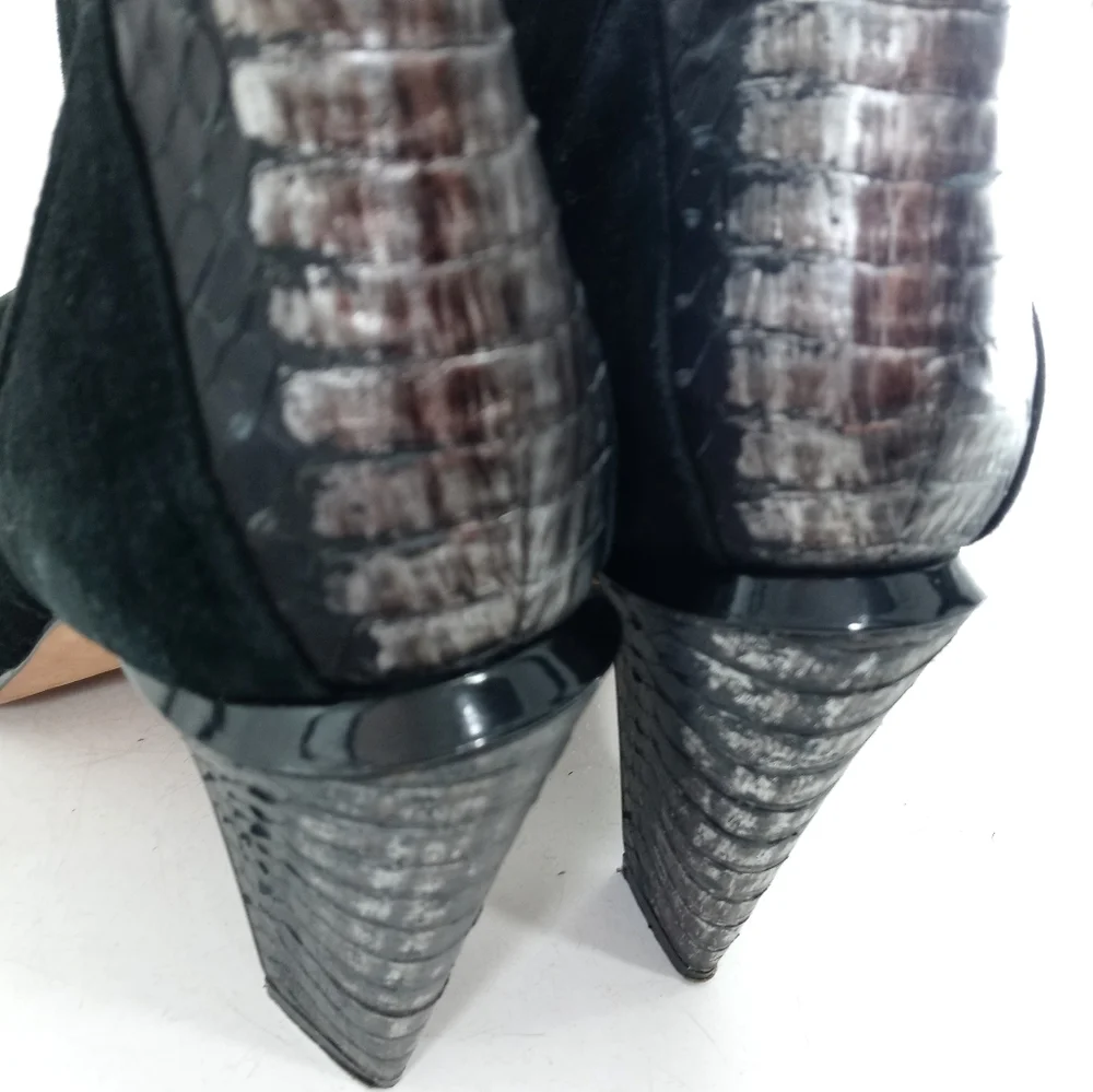 L.A.M.B. Gwen Stefani Black Suede Snake‎ Heel Ankle Boots
